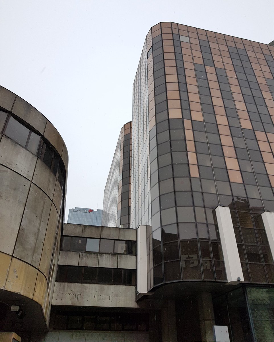 La Caisse d'épargne La Caisse d'épargne