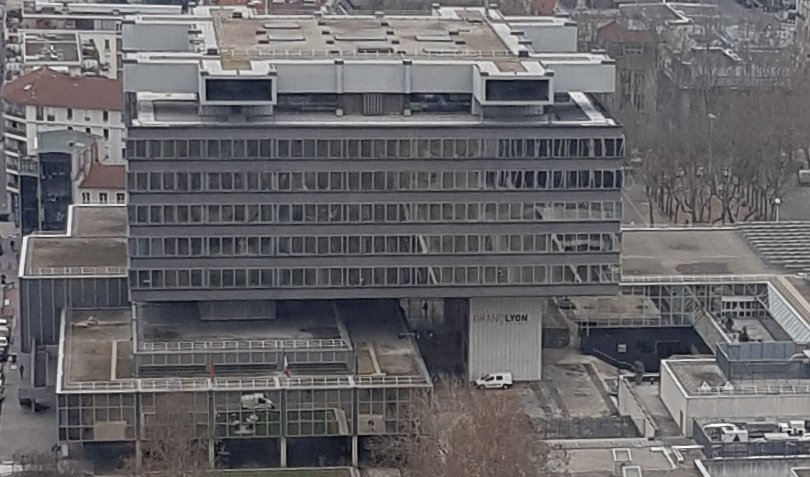 Le bâtiment de la communauté urbaine de Lyon Le bâtiment de la communauté urbaine de Lyon