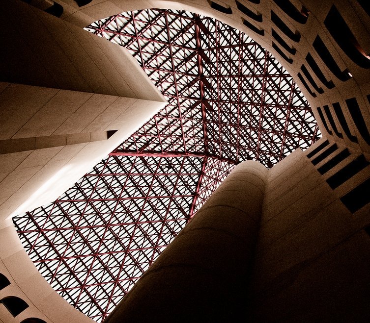 La pyramide vue depuis l'hôtel